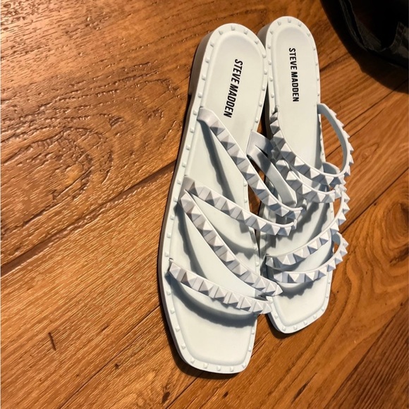 NWOT Steve Madden sandals - Picture 6 of 9